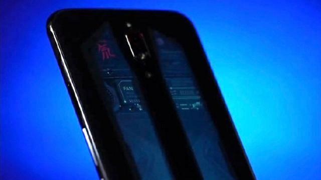 红魔新机最新爆料图片,极致性能与科幻设计，未来游戏利器首度亮相